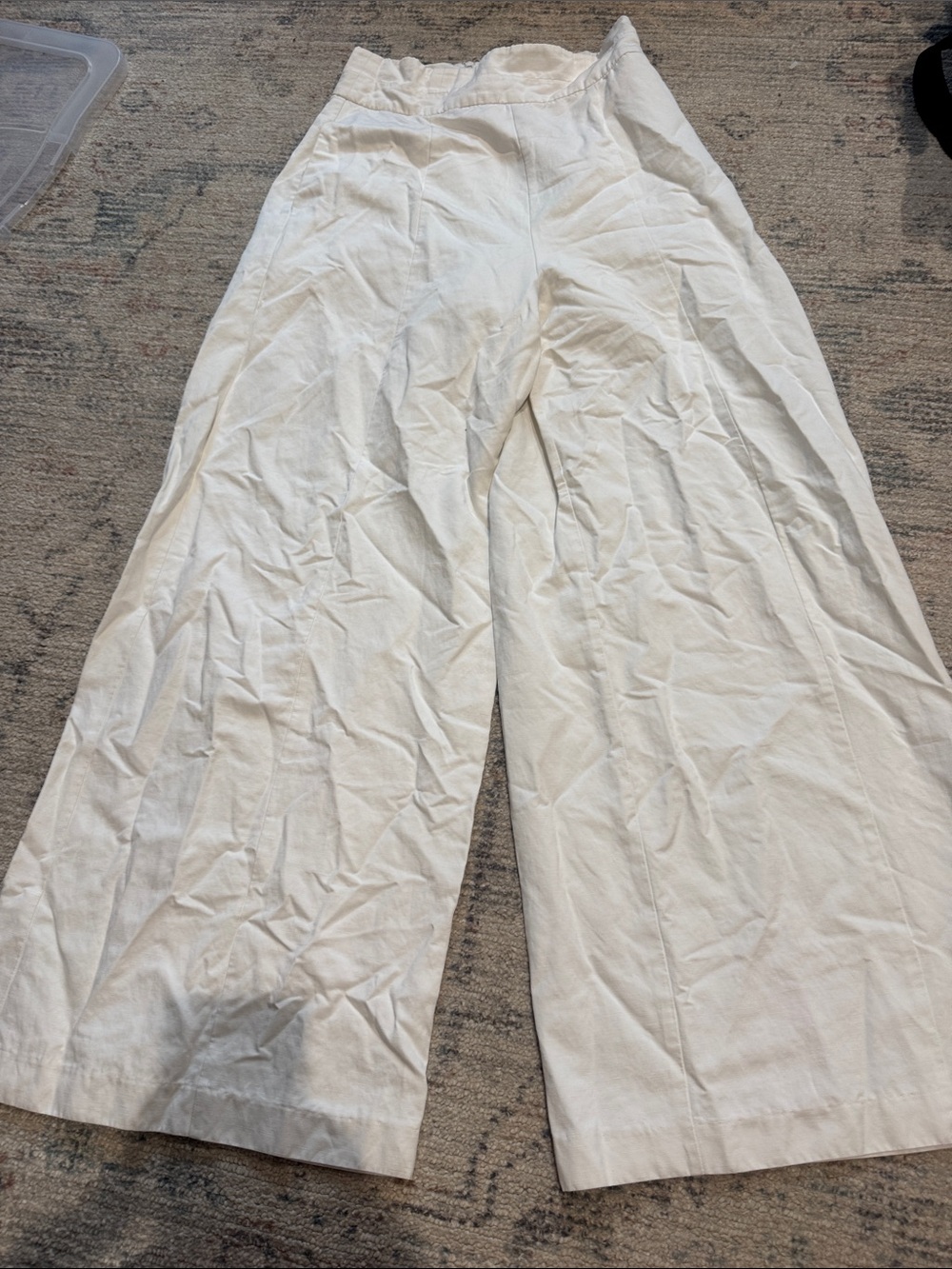 BCBGMaxAzria White Wide-Leg Cotton Pants